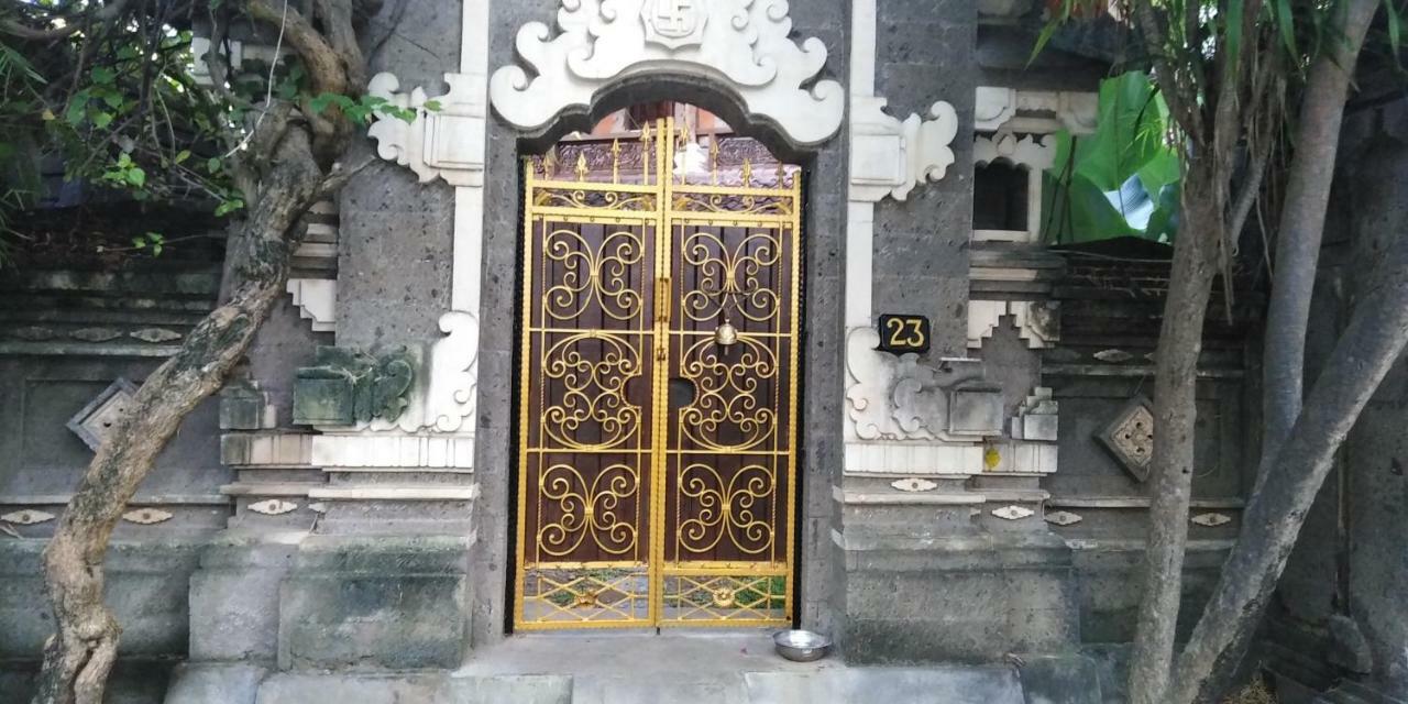 Shalana Homestay- Formerly Teka Teki House Семиньяк Экстерьер фото